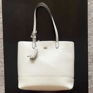 Michael Kors Cream Leather Tote with Tassel and Gold MK